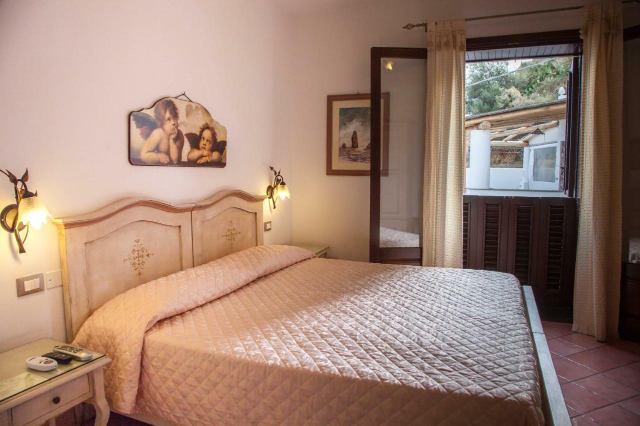 B&B Alta Marea Lipari Экстерьер фото